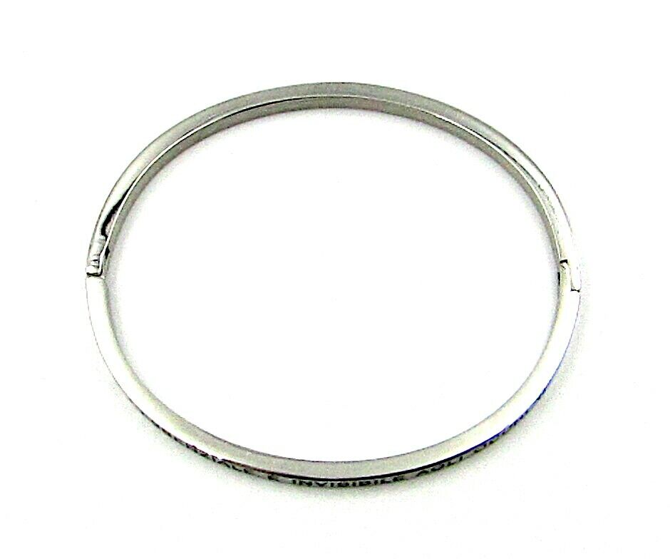 Bracciale rigido da donna in acciaio con frase scritta incisa