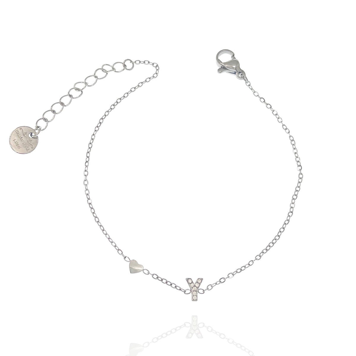 Bracciale con iniziale e zirconi colore argento