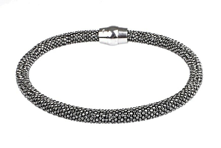 Bracciale semirigido in argento 925‰ chiusura megnetica