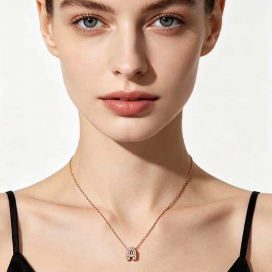 Collana iniziale lettera double in acciaio inossidabile colore oro e strass