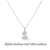 Collana iniziale lettera bombata in acciaio inossidabile colore argento e strass