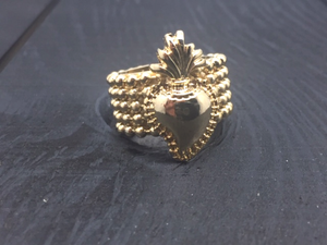 anello sacro cuore colore oro