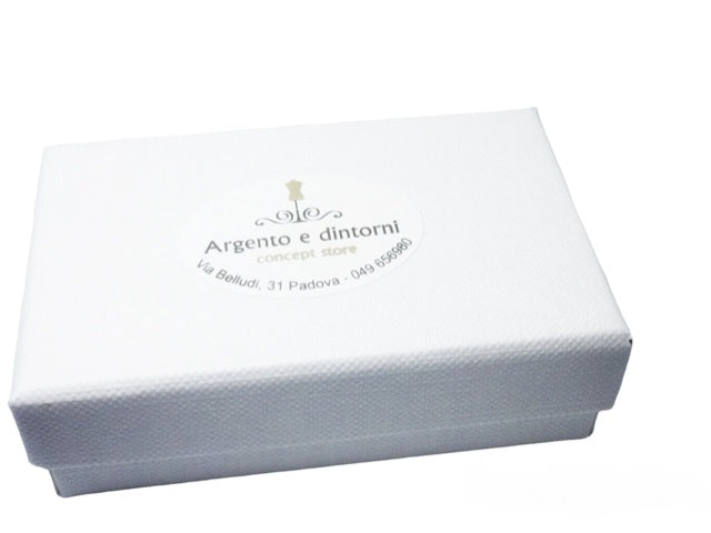 Collana iniziale cubo colore argento