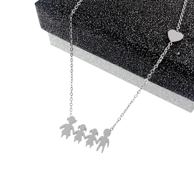 Collana famiglia con cuoricino in acciaio inossidabile