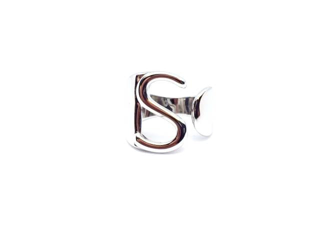 anello lettera iniziale del nome s