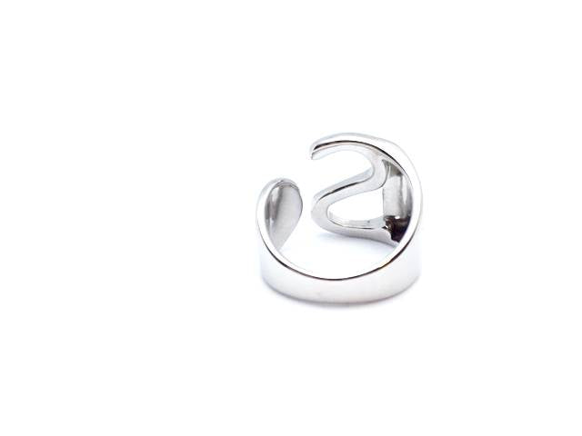 anello lettera iniziale del nome s