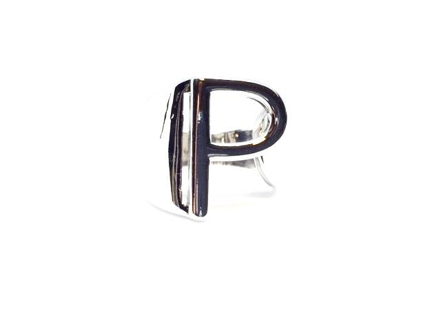 anello lettera iniziale del nome p