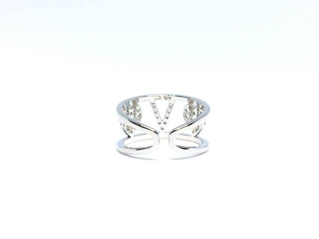 anello con iniziale del nome lettera 