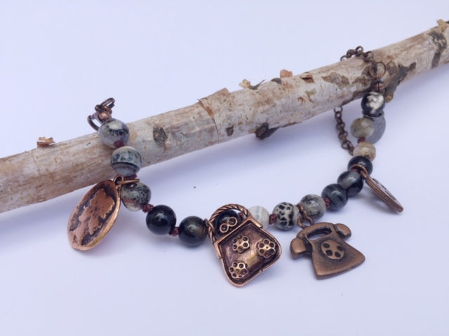 Bracciale pietre dure con pendenti